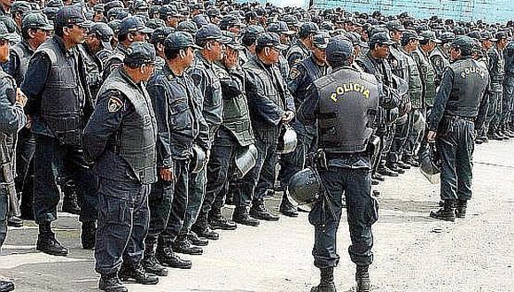 Solo 78 policías egresados de la ETS PNP Puno se quedan en la región