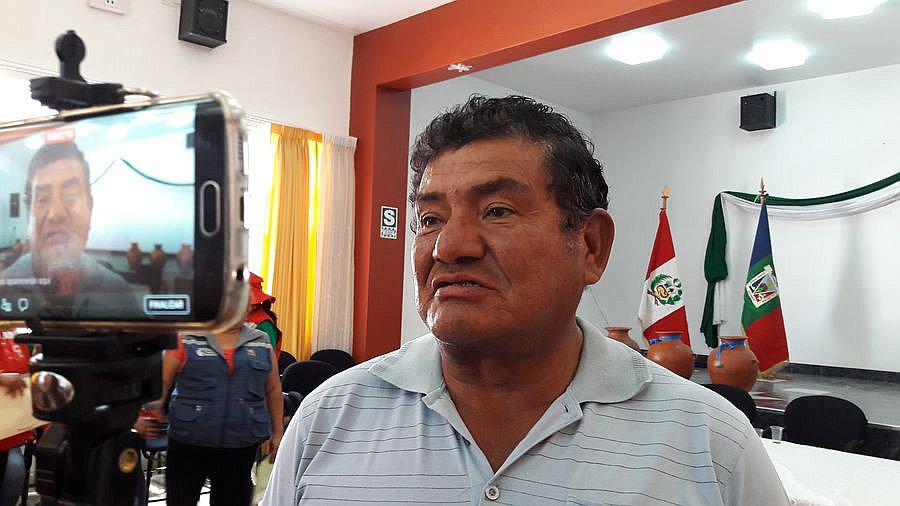 Población cuestiona al alcalde del centro poblado Los Ángeles