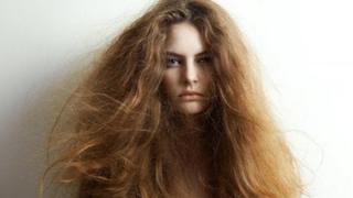 5 consejos para que tu cabellos seco luzca radiante 