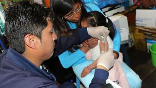 Minsa posterga toda estrategia de vacunación para continuar aislamiento social 