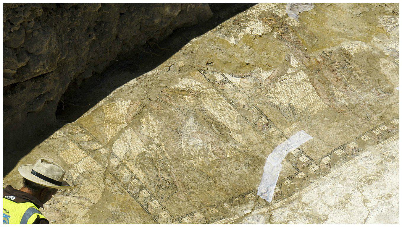 Arqueología: Descubren excepcional mosaico romano en Chipre (VIDEO)