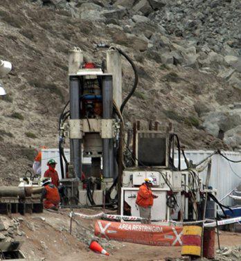 Máquina Strata 950 ya
 perforó 10 metros de roca