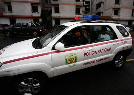 Capturan a cuatro "raqueteros" en Barranco