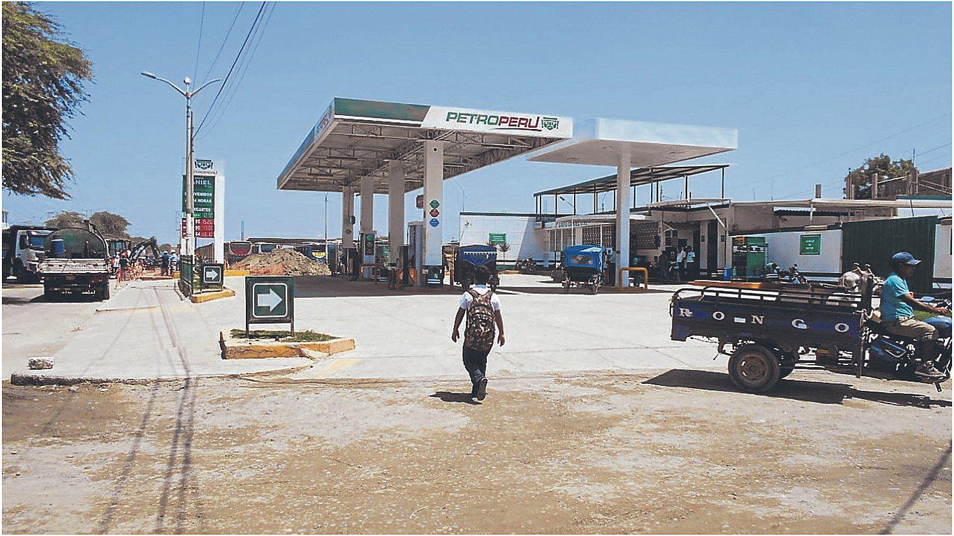 Delincuentes armados asaltan el grifo Daniel y asesinan de un balazo a un joven  