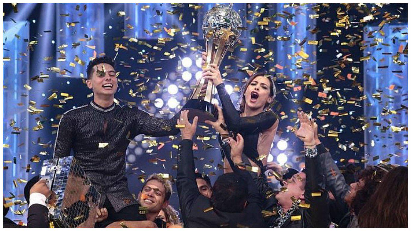 El Gran SHow: Milett Figueroa alza la copa entre lágrimas al ganar la final (VIDEO)