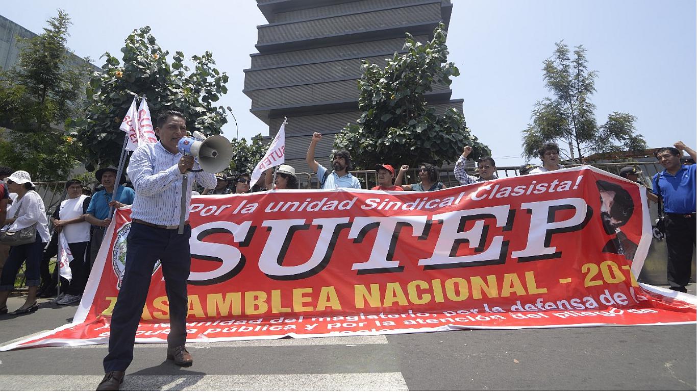 Paro de maestros: Docentes inician hoy huelga indefinida y dejan a escolares a su suerte