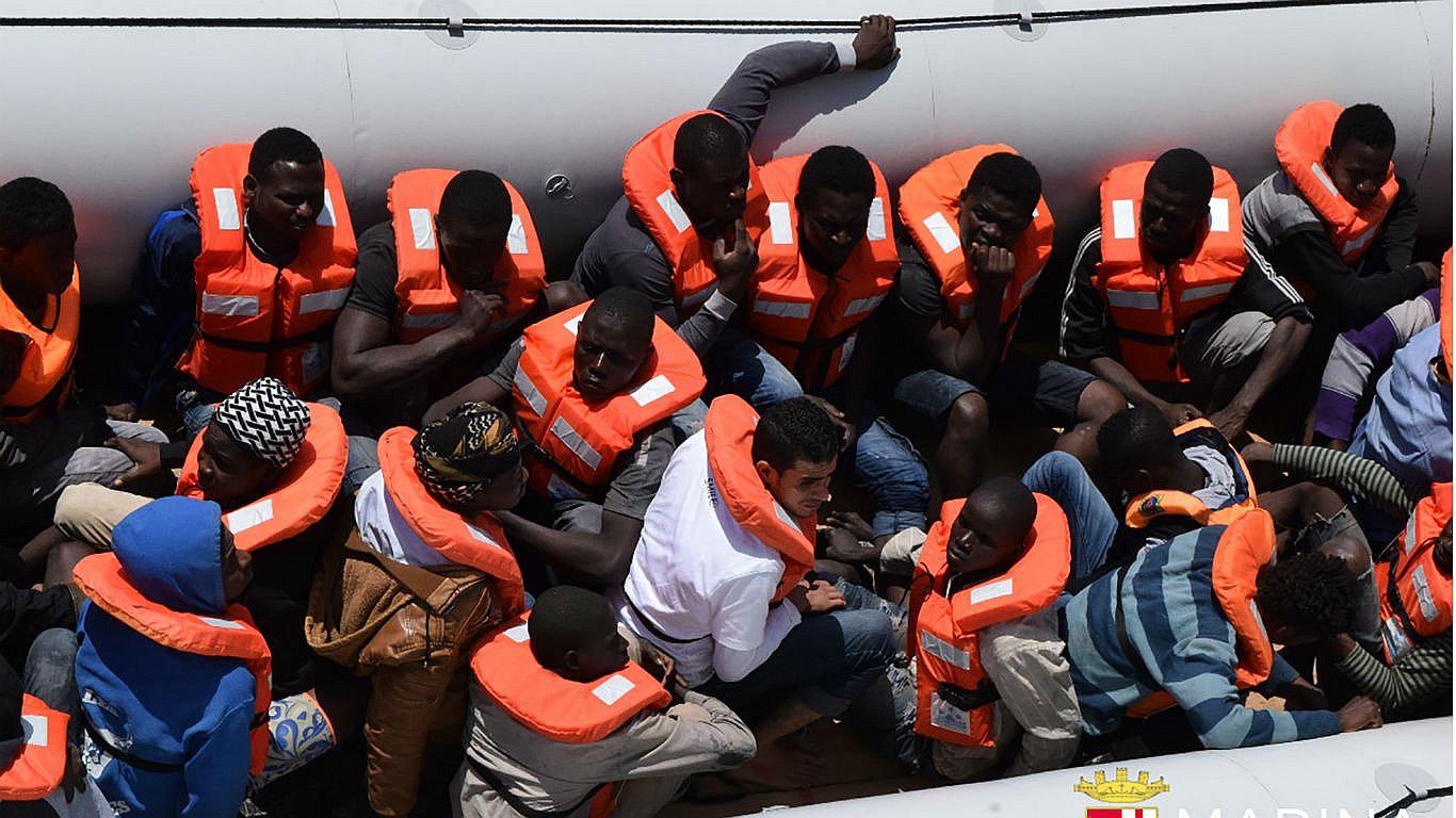 Rescatan a cerca de 4.500 migrantes en costas italianas