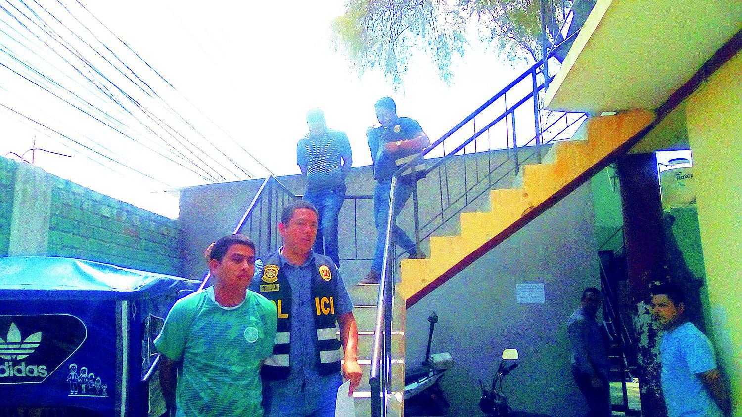 La Policía captura a dos presuntos “robamotos” en el distrito de Castilla