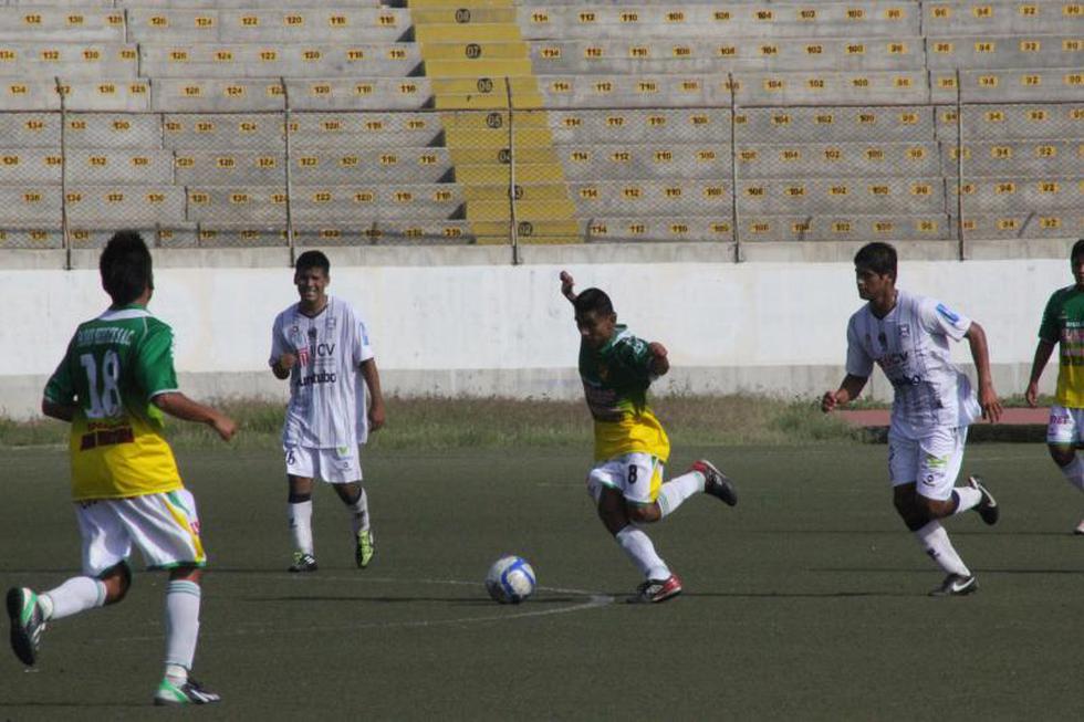 Mannucci gana, puntea y sigue invicto