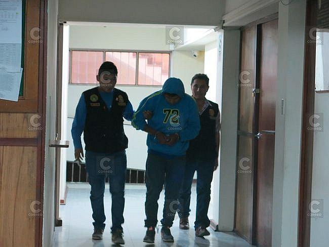 Arequipa: hombre fallece con un corte en la yugular por salir en defensa de su padre