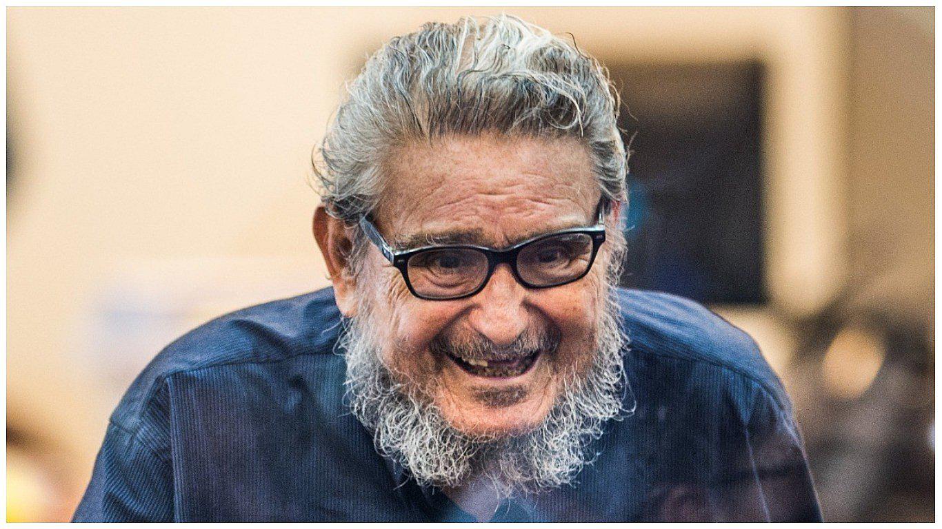 MOVADEF se reúne y pide indulto para Abimael Guzmán al papa Francisco (VIDEOS y FOTOS)