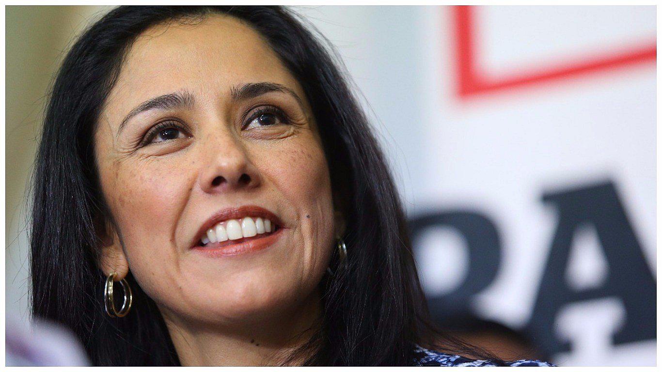 ​Nadine Heredia hoy está de cumpleaños ¿qué le darías de regalo?