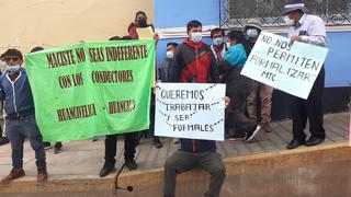 Huancavelica: Choferes de autos colectivos piden apoyo para ser formales