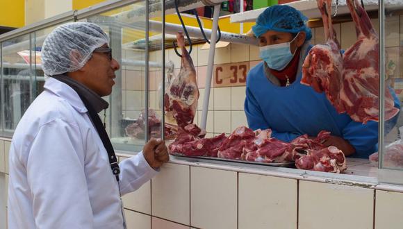 Especialistas verificaron la condición de las carnes. Foto/Difusión.