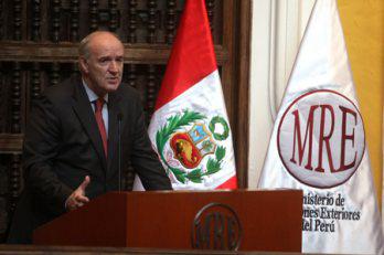 Actual gobierno chileno debe
 dar respuesta sobre espionaje