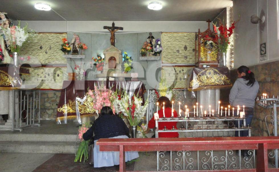 Le hacen misa a "Panchito", la calavera milagrosa