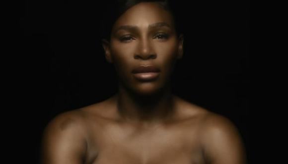 Serena Williams en toples para campaña contra el cáncer (VIDEO)