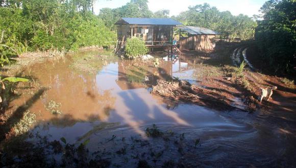 Ríos arrasan cultivos y amenazan pueblos en Leoncio Prado