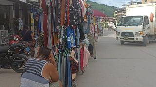 Vendedores ambulantes invaden calles en Pichanaqui ante el descontento de formales (VIDEO)