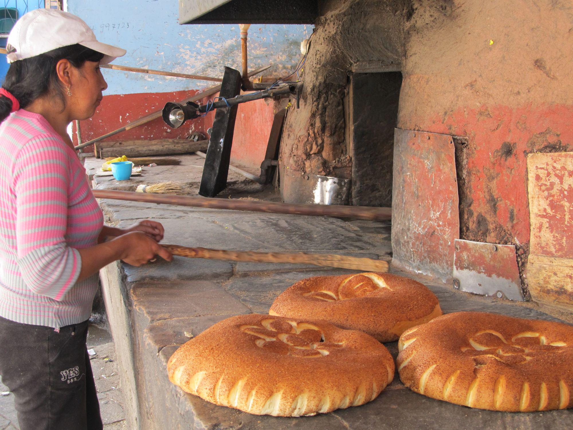 Cusco: fiesta al pan “Chuta”