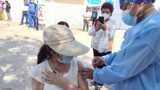 COVID-19: Brigadas vacunan en 25 zonas de Piura 