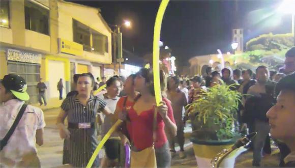  Sismo de 7,7 en Loreto causó pánico durante fiesta de carnaval en Rioja, San Martín (VIDEO)