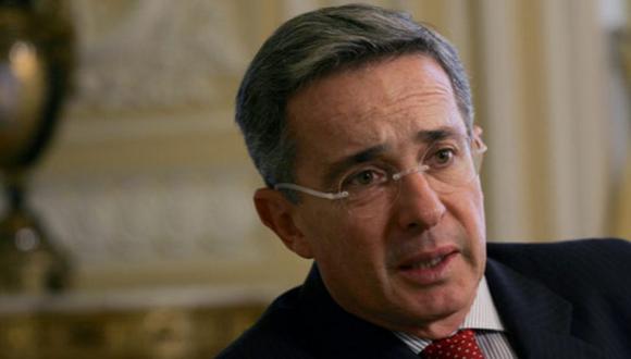 Una misión médica le realizó la prueba al exmandatario Álvaro Uribe esta mañana (EFE)