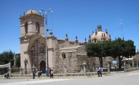 Iglesia Santa Catalina de Juliaca necesita restauración