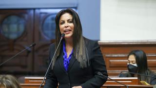 Congresista dice frase ofensiva mientras se debatía admisión de moción de censura contra Patricia Chirinos