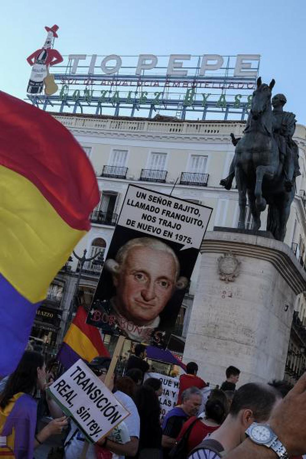 España: Manifestantes piden referéndum para abolir la monarquía (FOTOS)