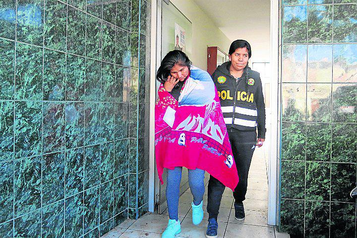 Detienen a mujer denunciada por intentar prostituir a menor