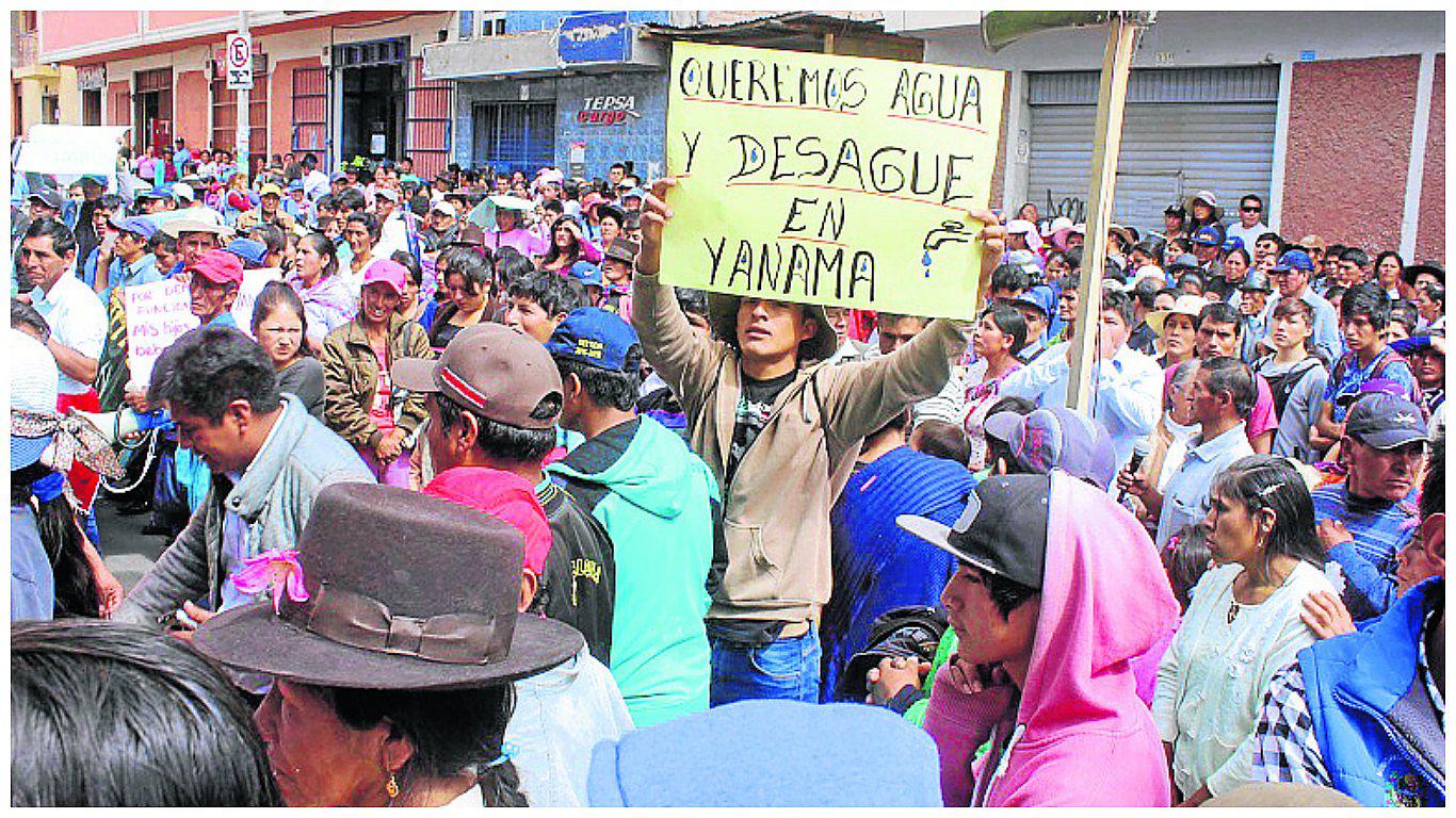 Yanama sigue sin agua y desagüe, población sufre por más de once años
