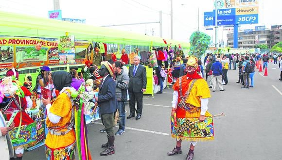 Lanzan programa turístico de Junín en el Open Plaza de Lima