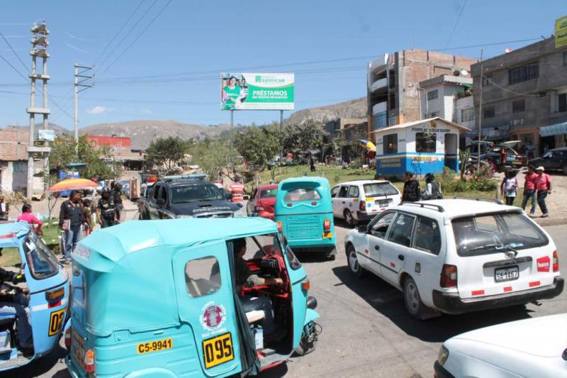 Caos y desorden impera en mercado Nery García Zárate