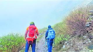 Con lluvia y neblina buscan a la turista Natacha de Crombrughhe en el Colca