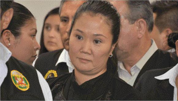 Keiko Fujimori lamenta no estar al lado de su papá y de su esposo en el Día del Padre