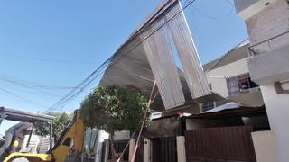 Arequipa: Viento desprendió el techo de calamina de una vivienda