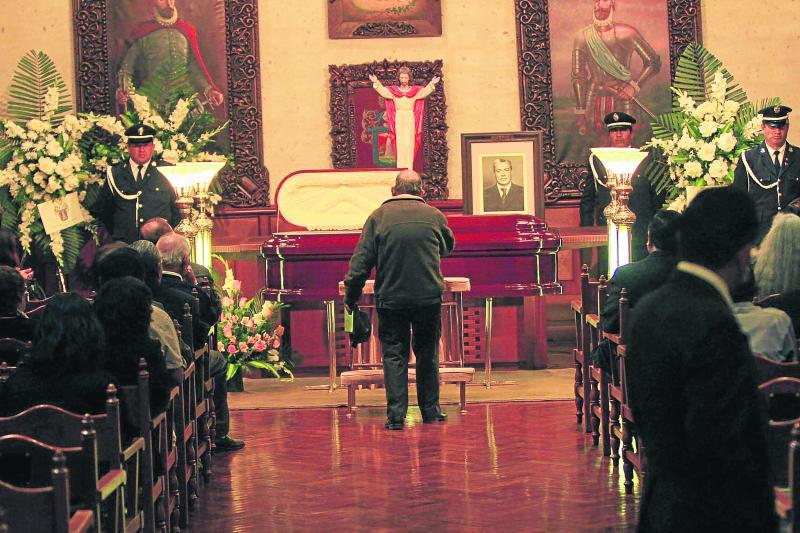 Último adiós a José Villalobos