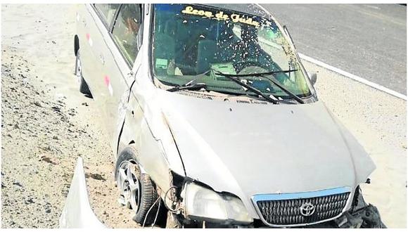 El despiste y vuelco de un automóvil deja un muerto y siete heridos en Huarmey 