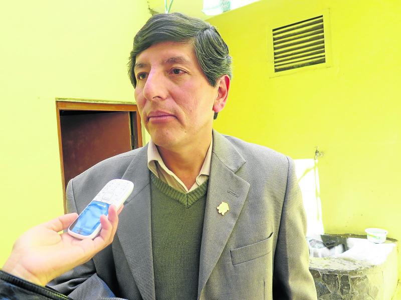 Denuncia contra exsubgerente arrastraría a funcionarios MPH