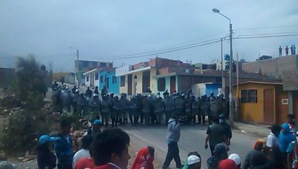 Nuevo enfrentamiento entre manifestantes y policías en Matarani