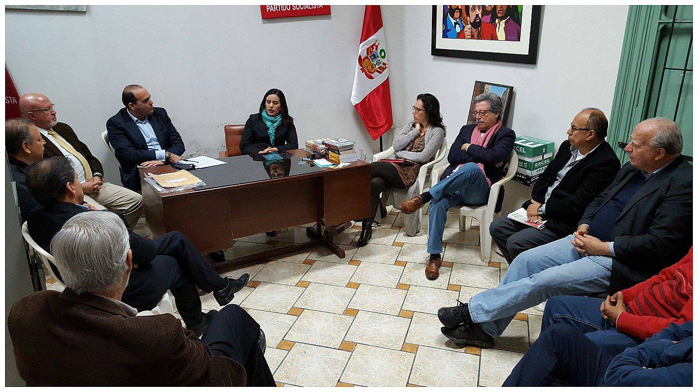 Frente Amplio tras reunión con Zavala: "Hemos reiterado nuestra voluntad de diálogo democrático"