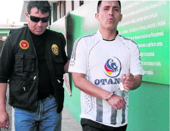 Asesinan de dos balazos a microbusero en La Esperanza