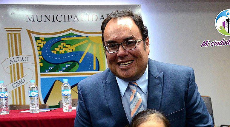 ​Alcalde de SMP denunciado por violación a menor de edad