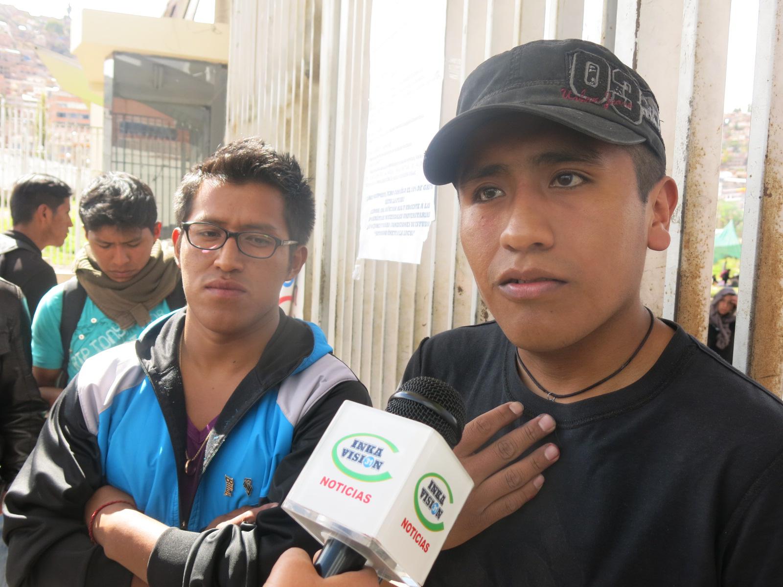 Universitarios de Cusco reciben apoyo de Arequipa