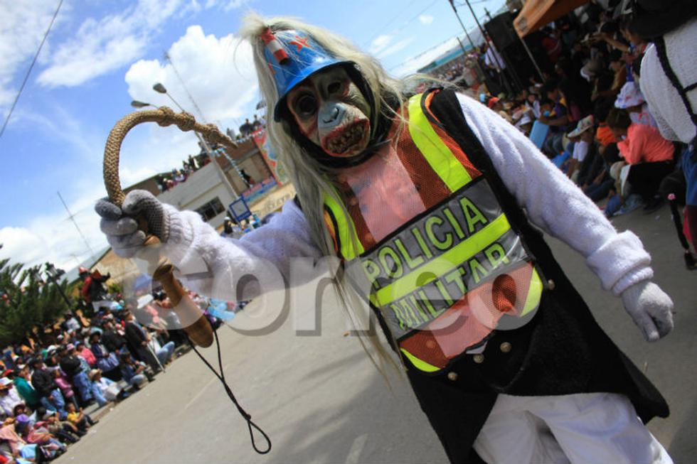 Chinchilpos y gamonales celebran fallo de La Haya con desfile (FOTOS)