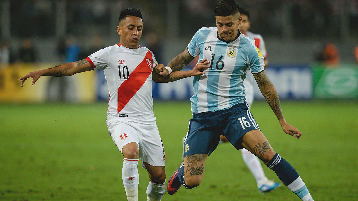 Perú empató 2-2 con Argentina en buen partido