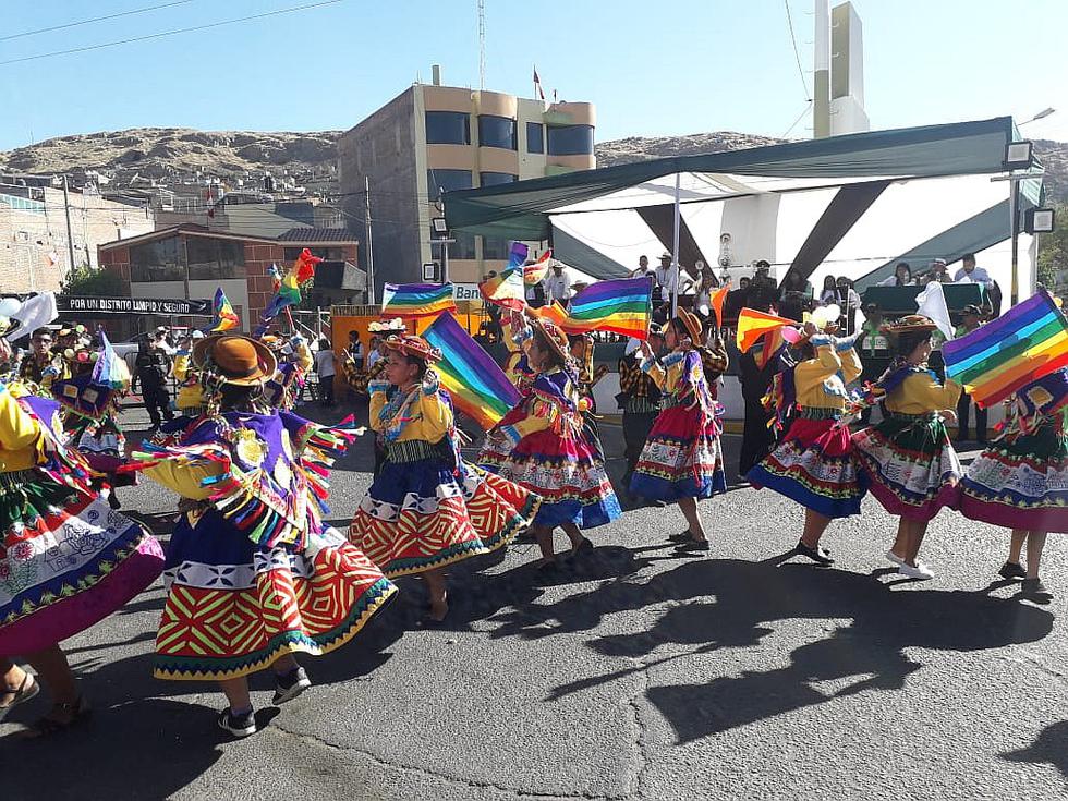 Jacobo Hunter despide actividades de aniversario con masivo pasacalle (FOTOS)