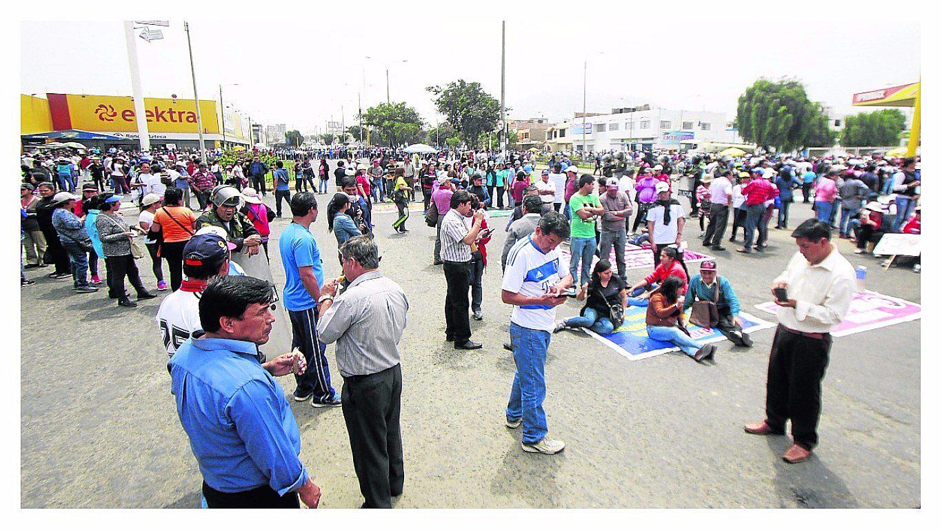 La Libertad: Docentes dicen no temer a los descuentos anunciados
