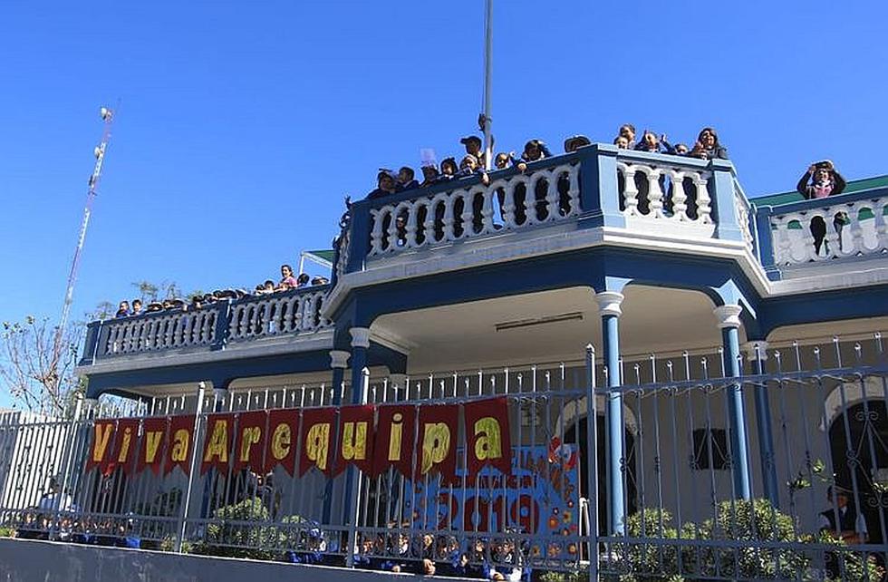 ​Piden protección de Arequipa a la virgen de la Asunción (FOTOS)